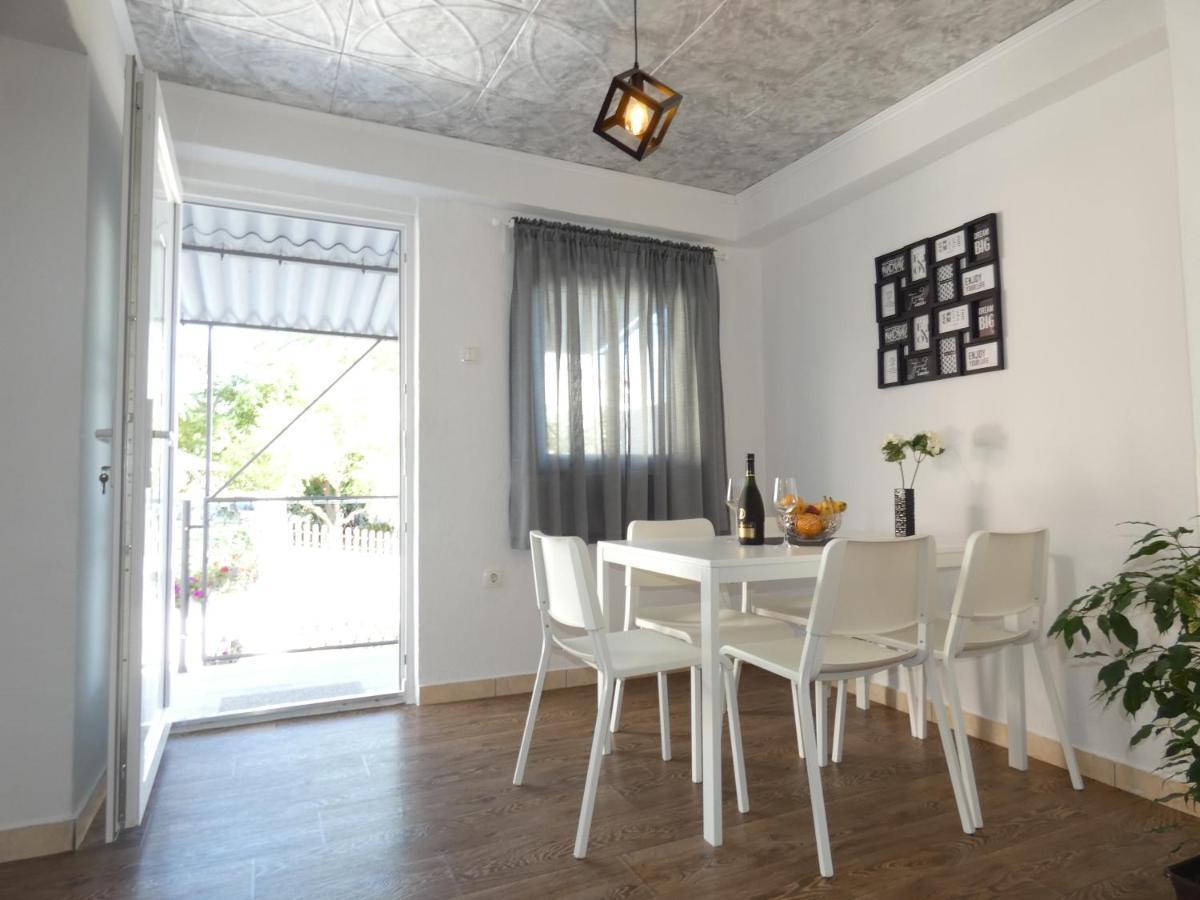Holiday House Sia Jasenice  Bagian luar foto